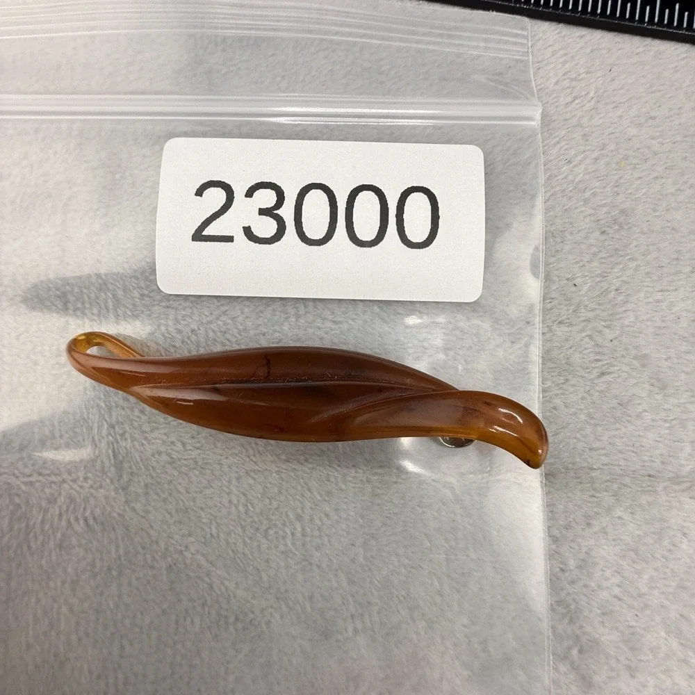 Vintage Avon Hair Clip Brown Amber Acrylic Faux Tortoise Leaf Barrette